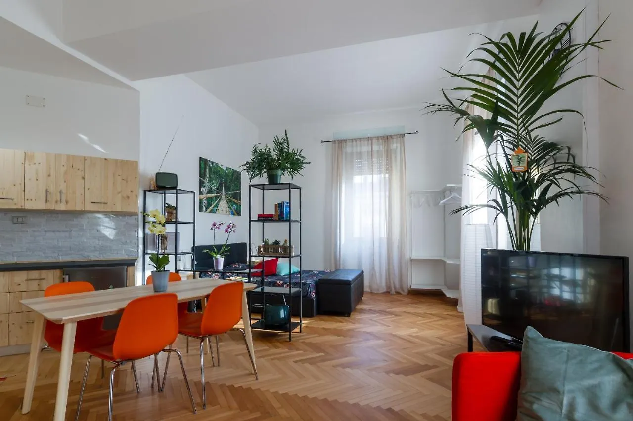 Casa Mazzini Hotel Verona 0*,  Itália