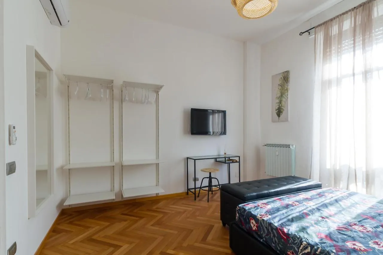 Guest house Casa Mazzini Hotel Verona Italy