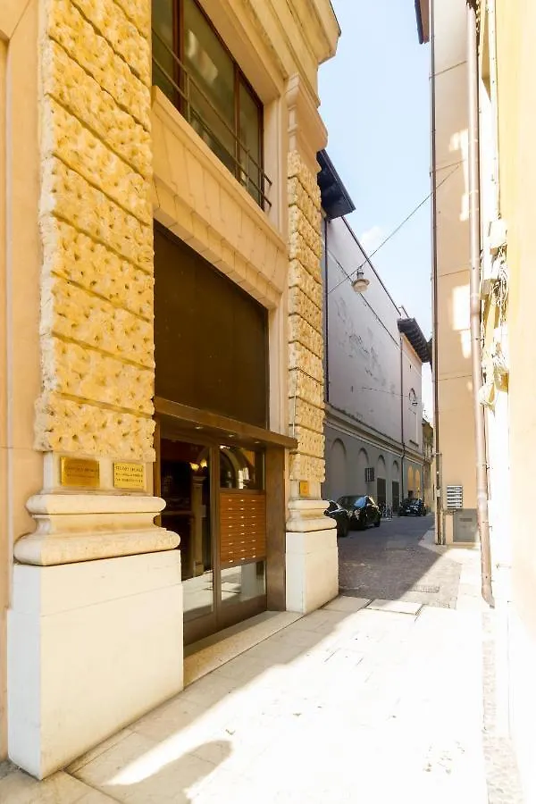 Casa Mazzini Hotel Verona Italy